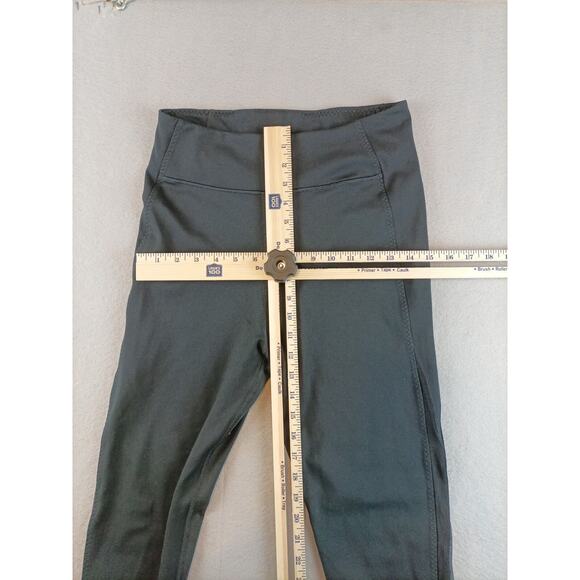 Victoria's Secret Womens Cut Out Leggings Size 12 Black Workout Yoga - Picture 7 of 8